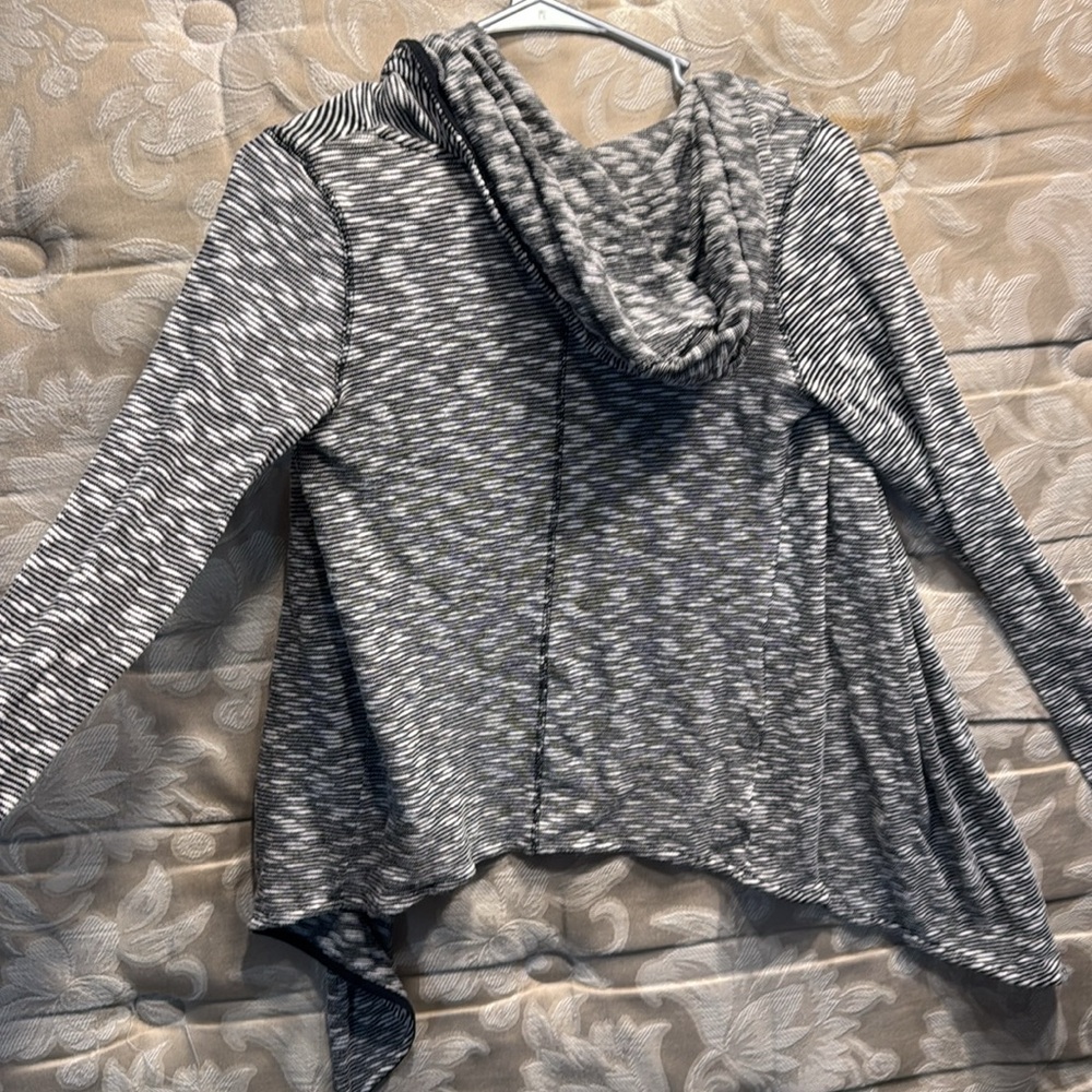 Cardigan - Picture 4 of 5